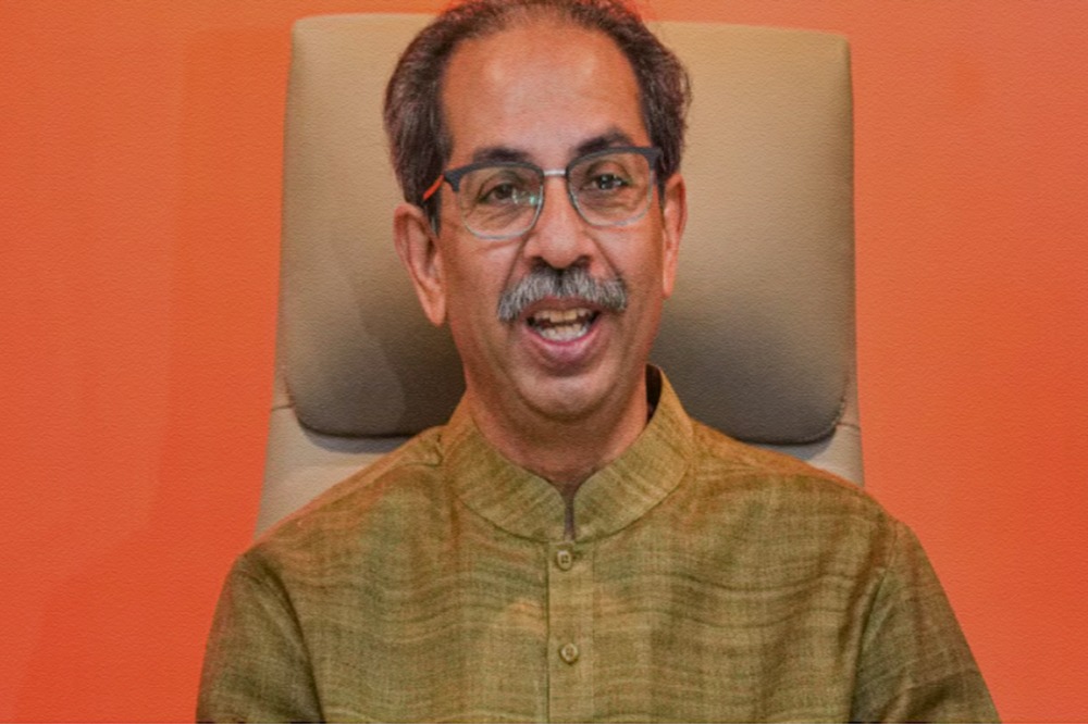 लाडकी बहीण योजनेत भेदभाव नको : उध्दव ठाकरे